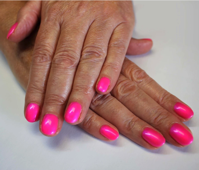 Gemini Nail Polish 14ml - nr.102 Neon Pomegranate Ice Kr.135