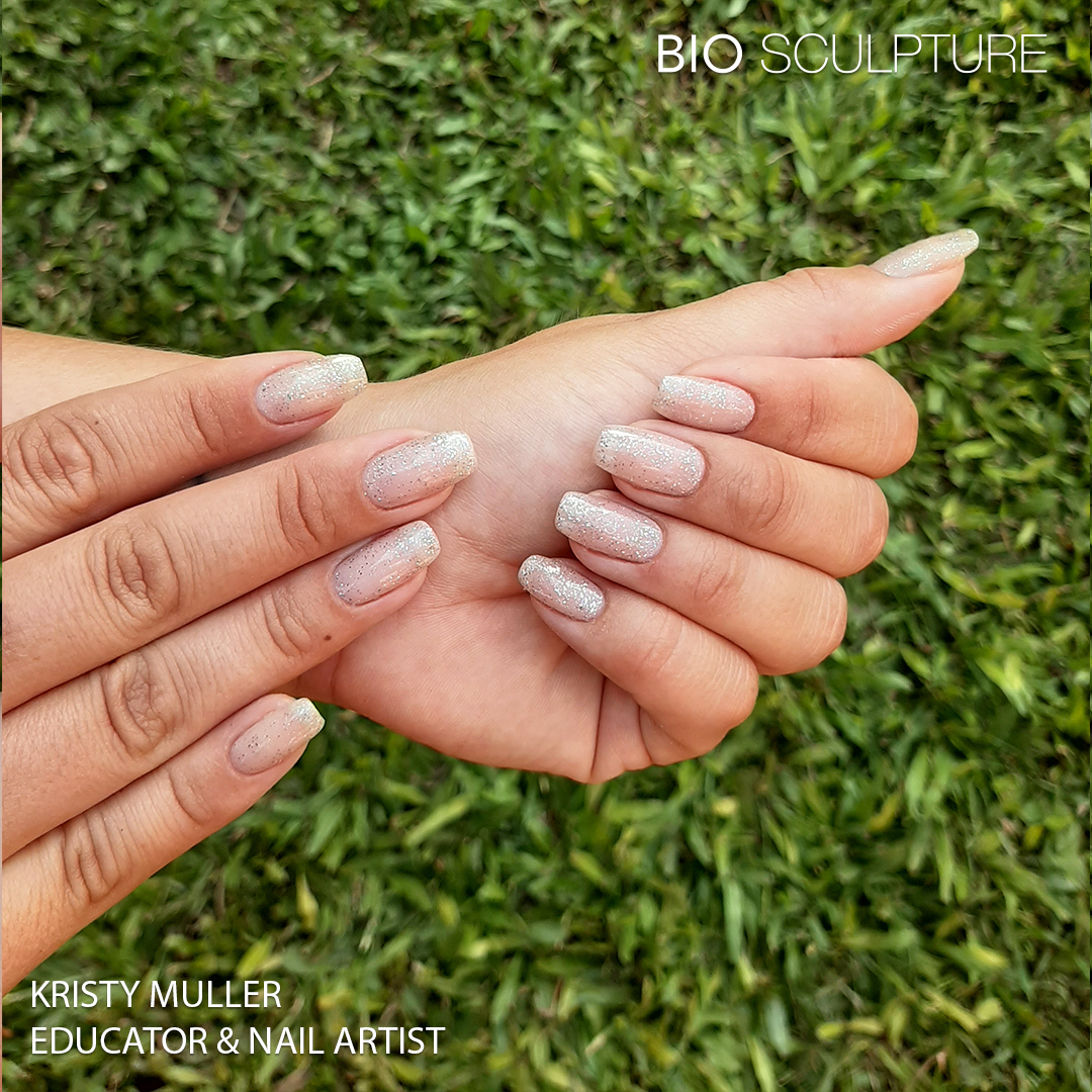 Gel nr. 261 - Lyrics Of A Lily