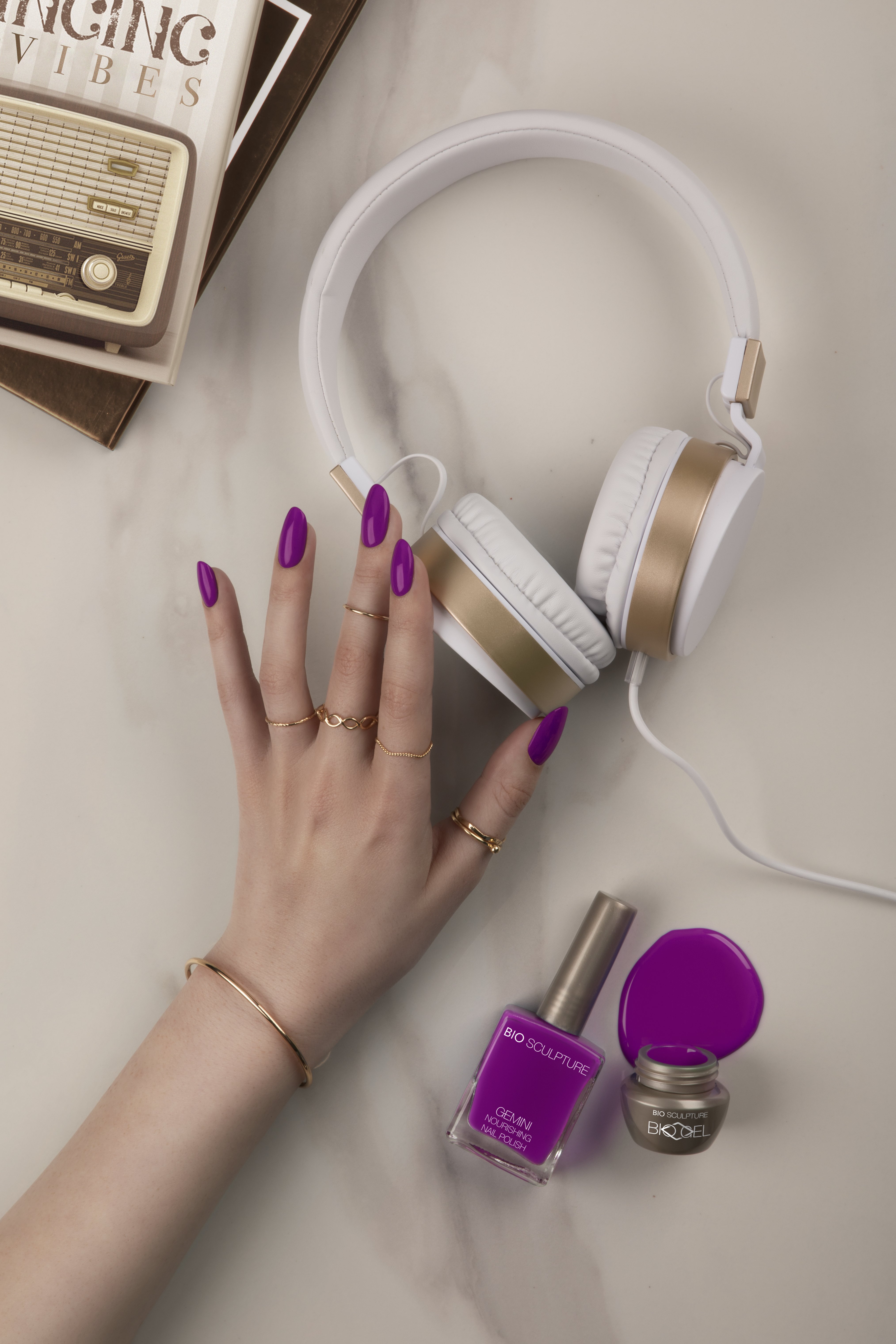 Gel nr 285 - Violet Vibes - neon Lilla 
