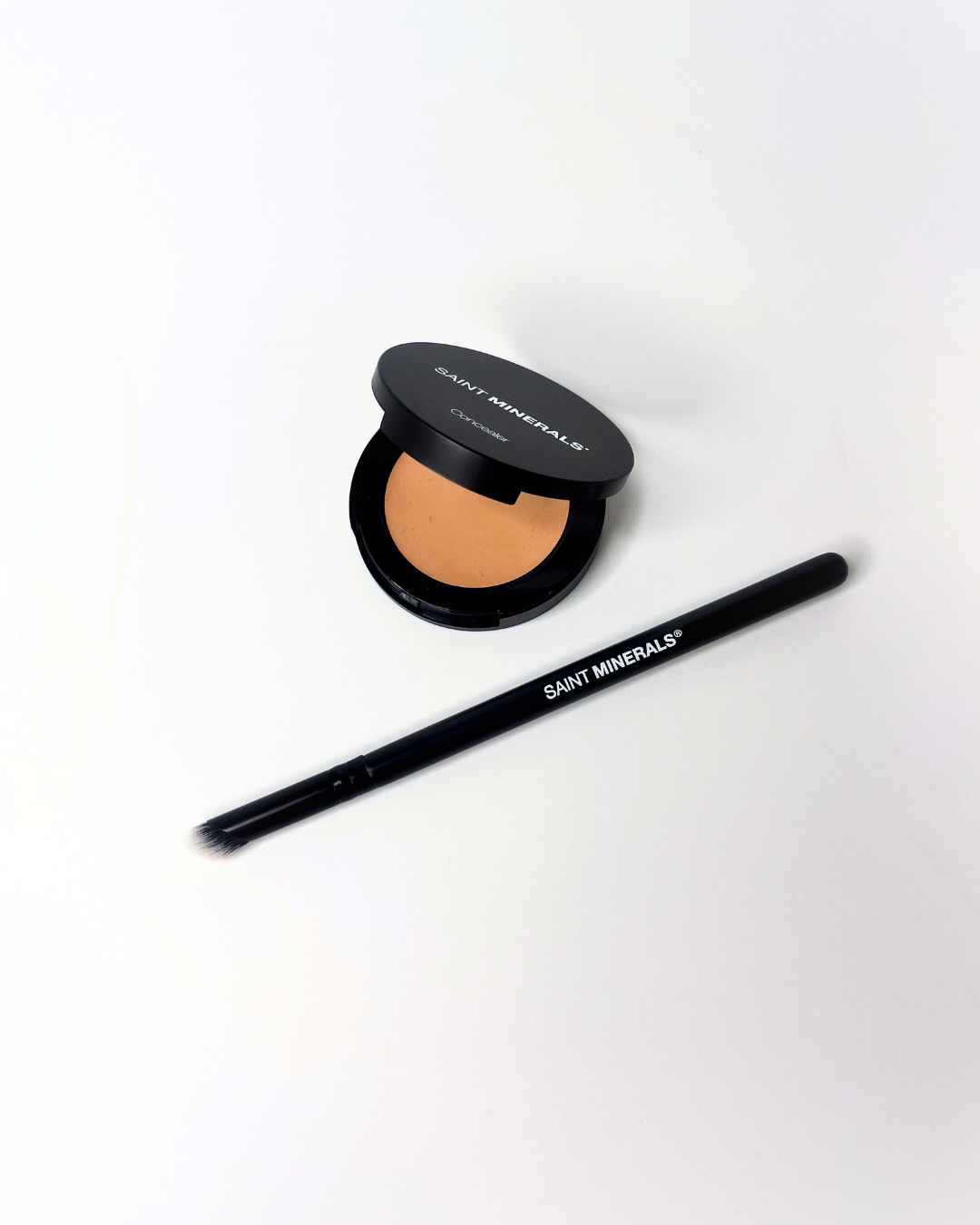 Saint Minerals Concealer Brush
