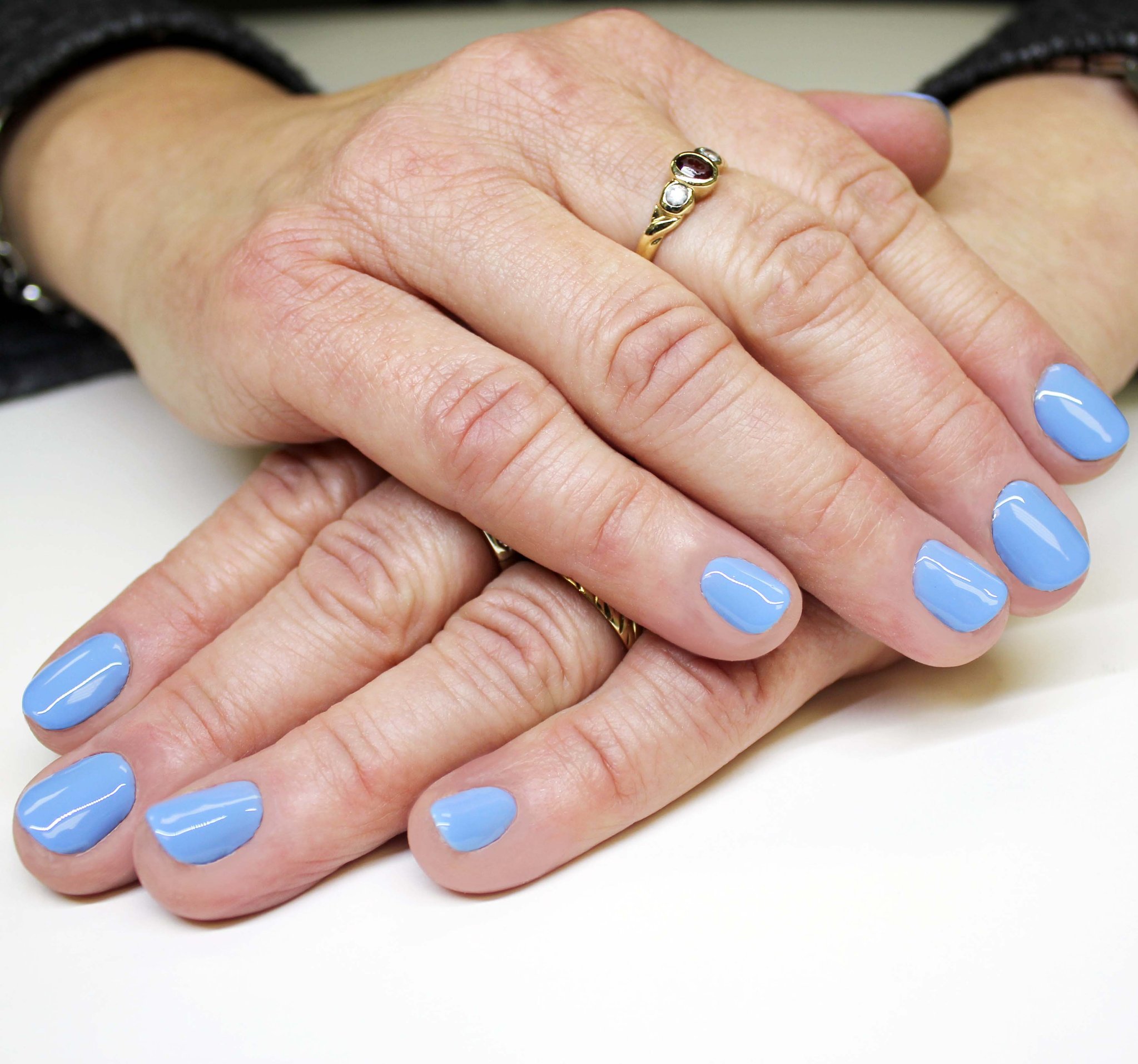 Gel nr. 223 - Aqua Clouds